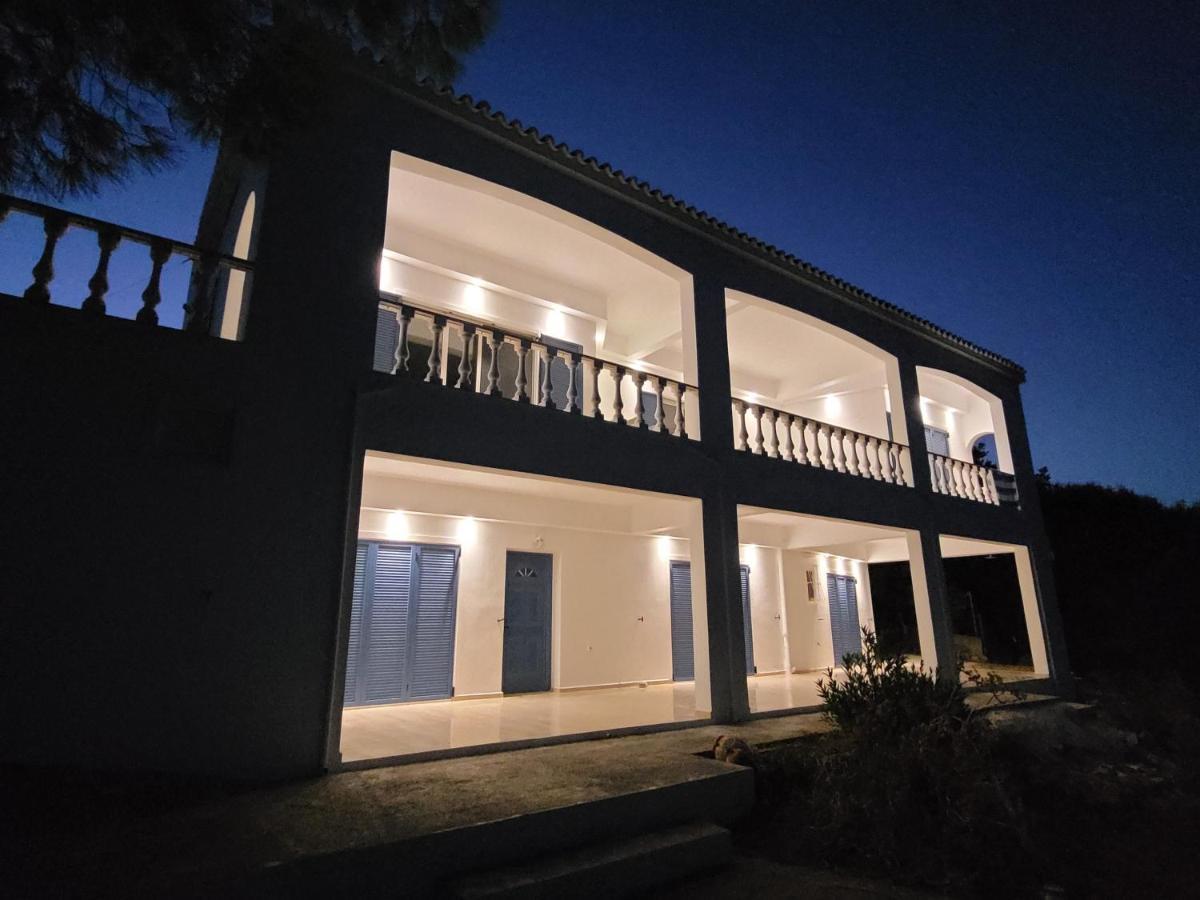 Laconian Collection Villa Big Blue Mavrovoúnion Esterno foto